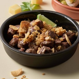 สเต็กเนื้อหั่นเต๋า