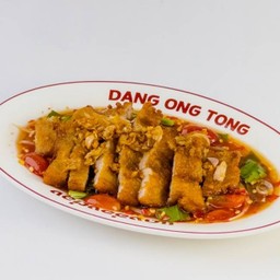 ยำสามชั้นทอด