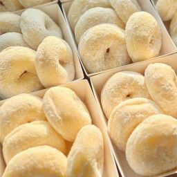 โดนัทญี่ปุ่น โดนัทกลมๆ by พลอย