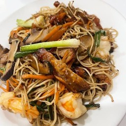 ผัดหมี่ฮ่องกงกุ้ง