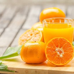 น้ำส้มคั้น 100%