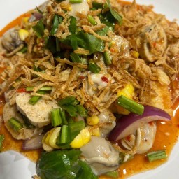 ยำแซ่บแม่ส้ม