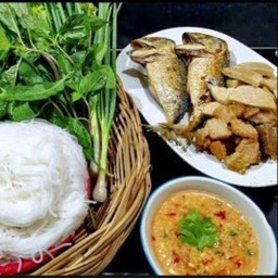 ยำแซ่บ เจริญนคร46