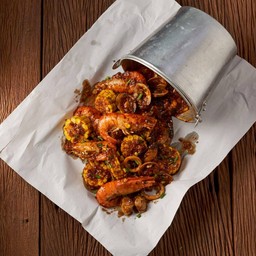 เลอร์ลิ้น กะเพราโคขุน Le'Lynn ม.รังสิต