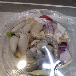 กุ้ง,หมึก,ปลา,ลูกชิ้นปลา