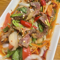 ยำเนื้อย่าง