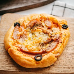 Sausage Ham Pizza 95g