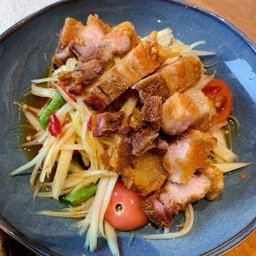 ตำหมูกรอบ