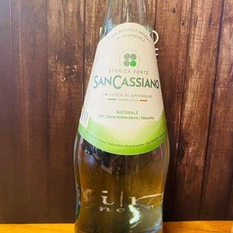 น้ำแร่ซานคาสเซียโน่ ชนิดไม่อัดลม จากอิตาลี