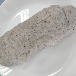 หมั่นโถวาดำ