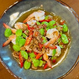 กุ้งผัดกะปิสะตอ