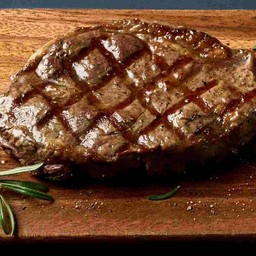 สเต็กเนื้อสันนอกแองกัส 240 กรัม