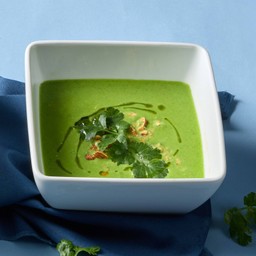 ซุปบร็อคโคลี่และผักชี