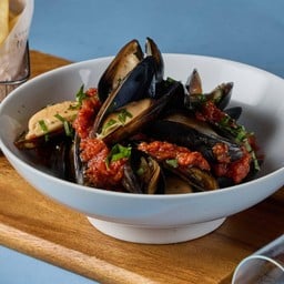 หอยแมลงภู่อบซอสสไตล์สเปน