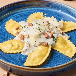 ราวิโอลี่ซอสทรัฟเฟิล