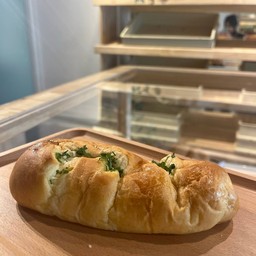 Parsley Garlic Bun