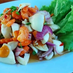 ยำไข่เค็ม