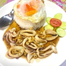 หมึกกระเทียม