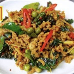 ผัดฉ่าหมูสับเจ (ราดข้าว)