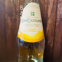 น้ำแร่ซานคาสเซียโน่ ชนิดอัดลม จากอิตาลี