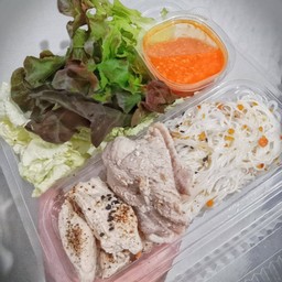 เมี่ยงอกไก่หมูนุ่ม