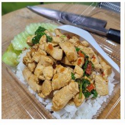 กะเพราตามใจ by จ๊ะโอ๋