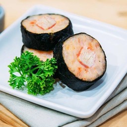 ไก่ห่อสาหร่าย2ชิ้น 紫菜蟹柳2个 Seaweed meatballs2pcs