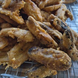 กล้วยทอดราชภัฏทะเลแก้ว ประตู 2 (กล้วยทอดคุณแม่)