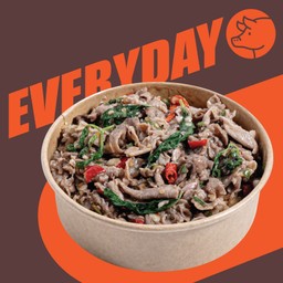 ข้าวหน้าผัดกะเพราสันคอหมูคุโรบูตะ