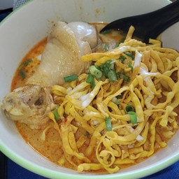 ข้าวซอยไก่