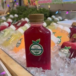 น้ำผักเคลและน้ำผักผลไม้สกัดเย็น โลตัสอยุธยา