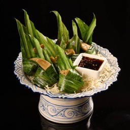 ไก่ห่อใบเตย