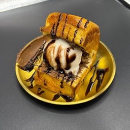 ติมปังนูเทลล่า & ซอสช็อคโกแลต