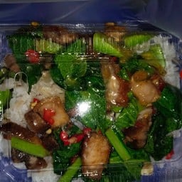 เจ๊แอนอาหารตามสั่ง