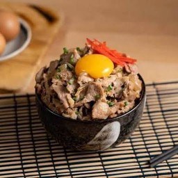 ข้าวหน้าเนื้อ (Gyūdon) 牛丼