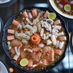 Riverริมน้ำ