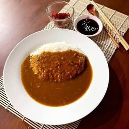 ข้าวแกงกะหรี่ (Kare-Raisu) カレーライス (เลือกท็อปปิ้ง)