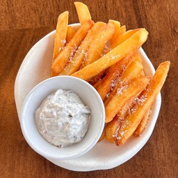 Parmesan Fries & Truffle Aioli