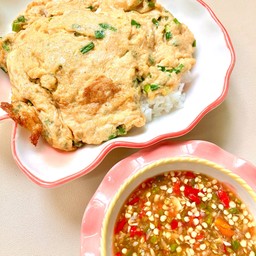 ข้าวไข่เจียวต้นหอม