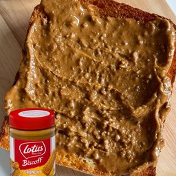 ปังสเปรดบิสคอฟ