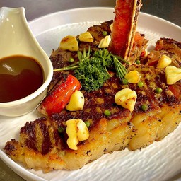 T-BONE STEAK (ทีโบนสเต็ก)