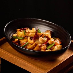 ไก่ผัดเม็ดมะม่วงหิมพานต์