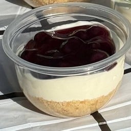 นมใหญ่ ไข่มุก