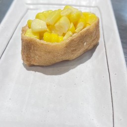 ซูชิเต้าหู้ข้าวโพด