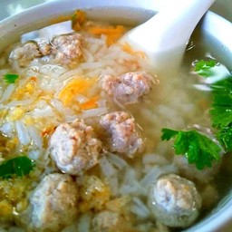 ข้าวต้มหมูสับ