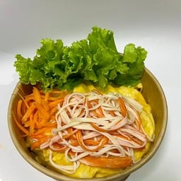 ข้าวไก่ทอดซอสไรดี บ้านเอื้อศิลา ซอย3