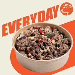 ข้าวหน้าเนื้อติดมันผัดซอสสไปซี่ยากินิกุ