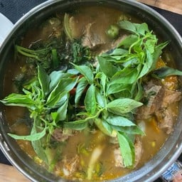 แกงอ่อมหมูผักรวม