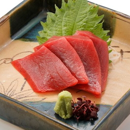 Bluefin Tuna sashimiฮอนมากุโระทูน่าซาชิมิ