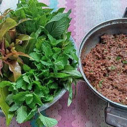 ลาบเหนือคั่ว(ผักแอ้ม)